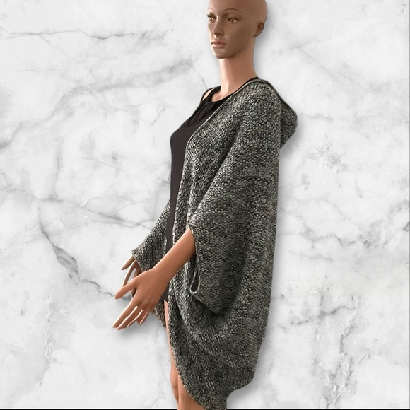 OBOE Sweater Cocoon Open Front SZ M/L Black White Gray Chunky Oversize Boho Knit - Picture 8 of 9